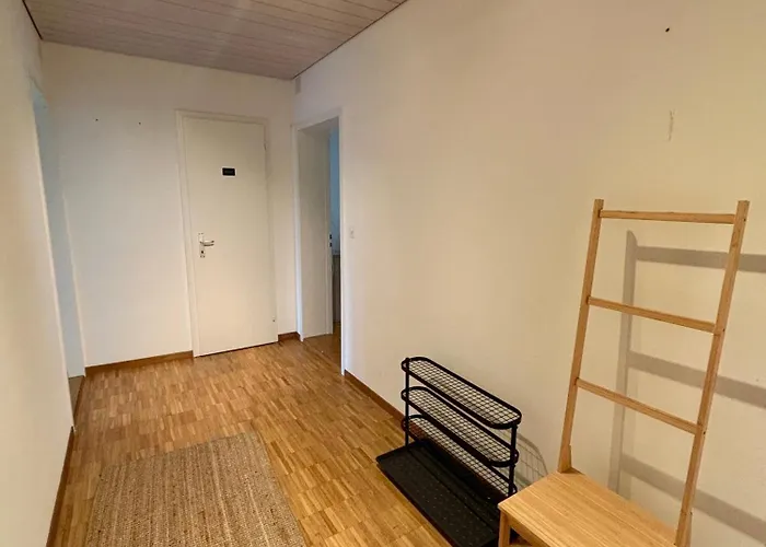 Style One Bedroom Yours 公寓